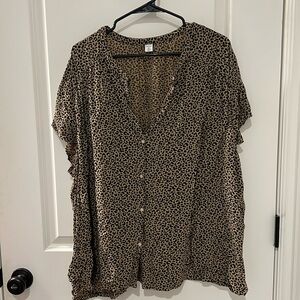 Old Navy cheetah print blouse